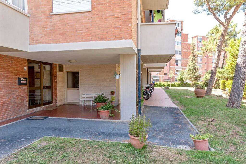 Free Parking Appartamento 5 Stelle Elegante Con Suite Livorno Exterior foto