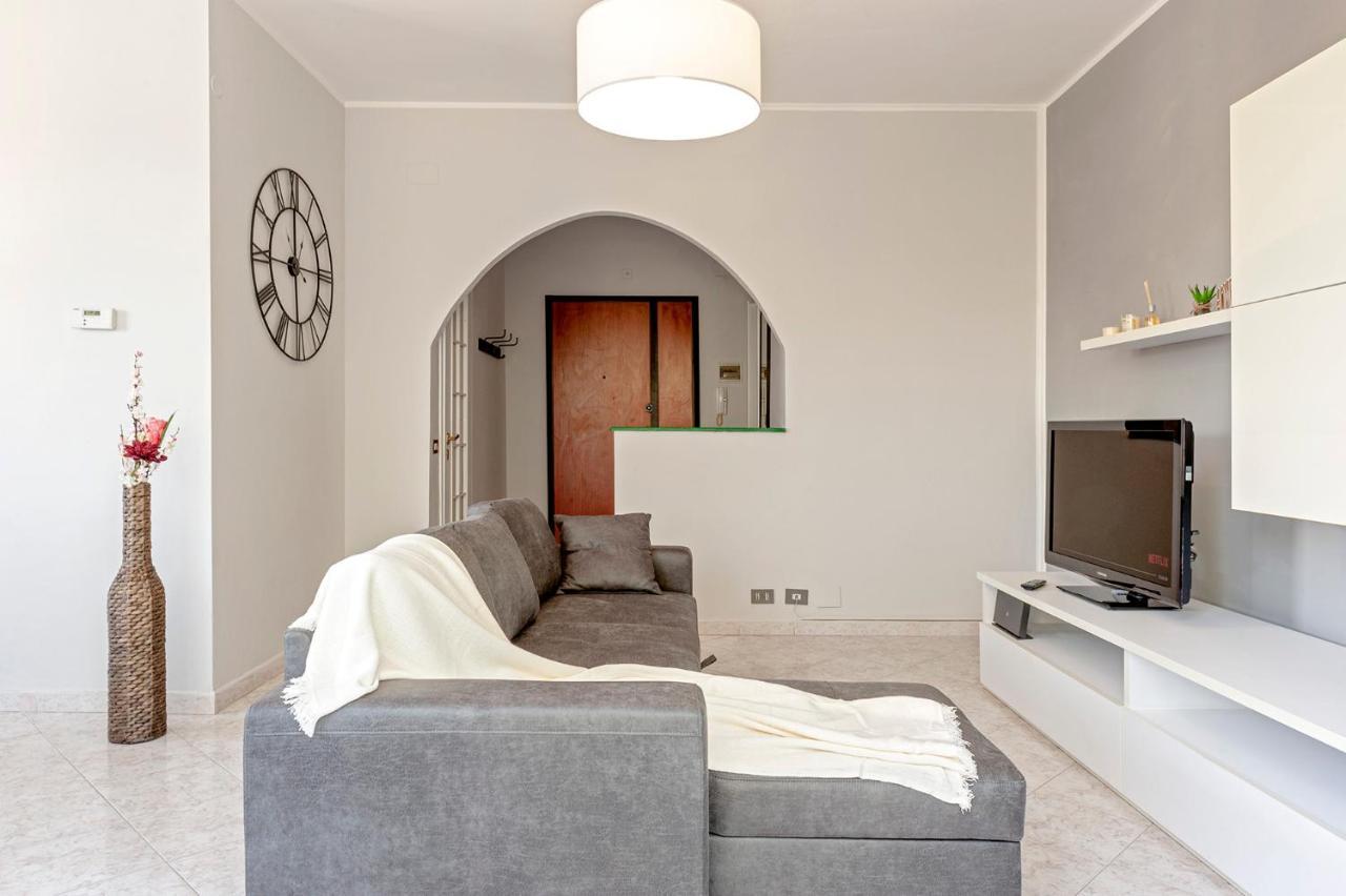 Free Parking Appartamento 5 Stelle Elegante Con Suite Livorno Exterior foto